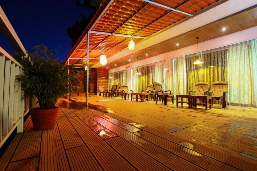 Lake View Resort לונבלה מראה חיצוני תמונה